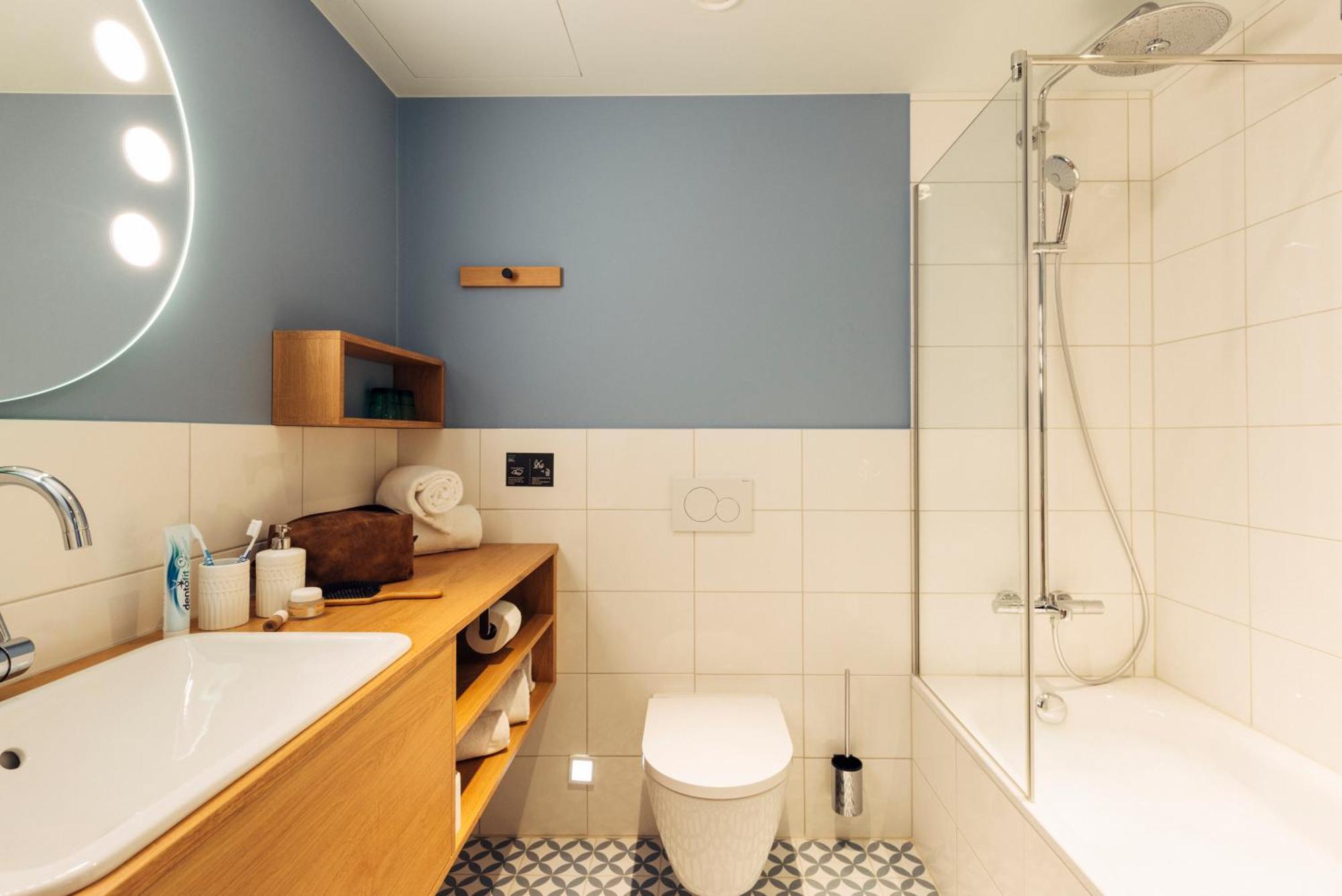 Harry'S Home Villach Hotel & Apartments Bagian luar foto
